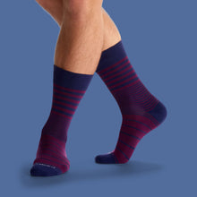 Load image into Gallery viewer, Men's Stripe Dress Calf Socks