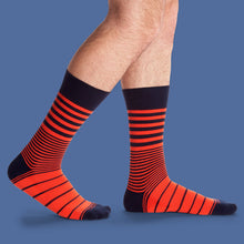 Load image into Gallery viewer, Men's Stripe Dress Calf Socks