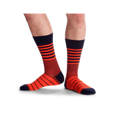 Load image into Gallery viewer, Men's Stripe Dress Calf Socks