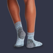 Load image into Gallery viewer, Women's Hiking Quarter Socks