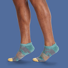 Load image into Gallery viewer, Men's Spring Fling Ankle Socks