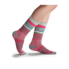 Load image into Gallery viewer, Women's Brush Stripe Calf Socks
