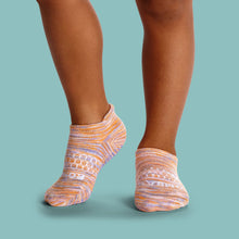 Load image into Gallery viewer, Toddler Space Dye Gripper Calf Sock 4-Pack