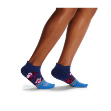 Load image into Gallery viewer, Women's Daydream Floral Ankle Socks