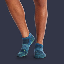 Load image into Gallery viewer, Men's Performance Gripper Ankle Sock 3-Pack