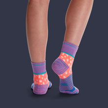 Load image into Gallery viewer, Women's Summer Style Performance Running Quarter Socks