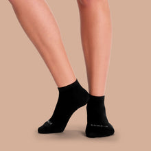 Load image into Gallery viewer, Women&#39;s Lightweight Ankle Sock 8-Pack
