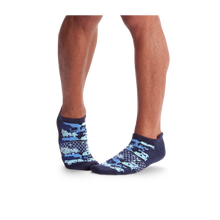 Load image into Gallery viewer, Men&#39;s Camo Ankle Socks
