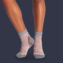 Load image into Gallery viewer, Women&#39;s Hiking Quarter Socks
