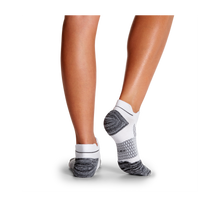Load image into Gallery viewer, Women&#39;s Stay Active + Everyday Wear Sock 6-Pack
