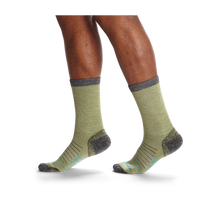 Load image into Gallery viewer, Men&#39;s Performance Merino Hiking Calf Socks
