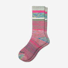 Load image into Gallery viewer, Women&#39;s Brush Stripe Calf Socks
