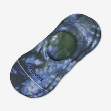 Load image into Gallery viewer, Women&#39;s Lightweight Tie Dye No Show Socks
