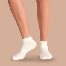 Load image into Gallery viewer, Women&#39;s Lightweight Ankle Sock 8-Pack
