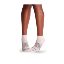 Load image into Gallery viewer, Women&#39;s Sparkle Quarter Sock 4-Pack
