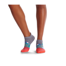 Load image into Gallery viewer, Women&#39;s Daydream Floral Ankle Sock 4-Pack
