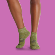 Load image into Gallery viewer, Women&#39;s Sparkle Quarter Sock 4-Pack
