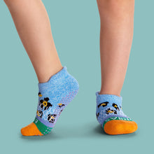 Load image into Gallery viewer, Toddler Leopard Ankle Gripper Sock 4-Pack
