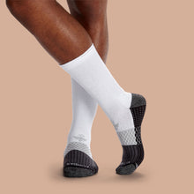 Load image into Gallery viewer, Men&#39;s Performance Golf Calf Sock 3-Pack
